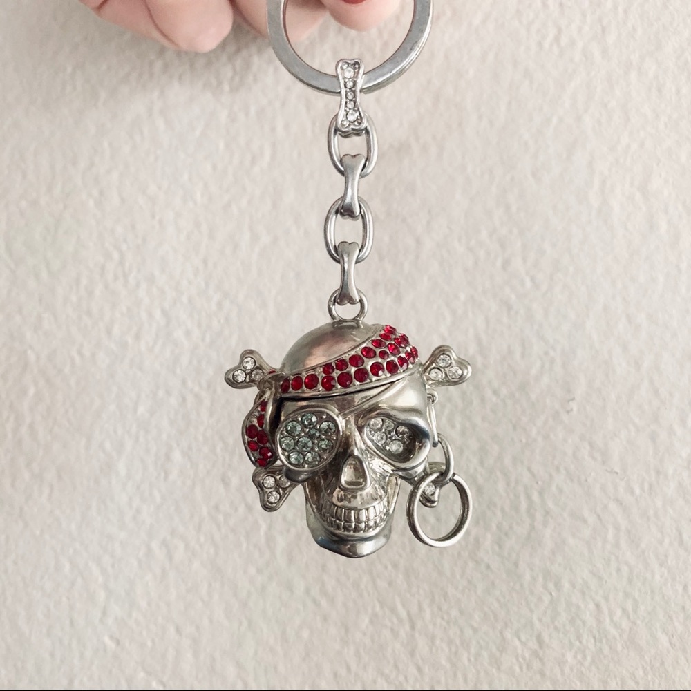 Addison Ross Diamanté Skull Keyring | Made in UK - Picture 4 of 4